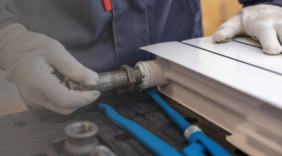 Professional water heater repair services in Niota, IL